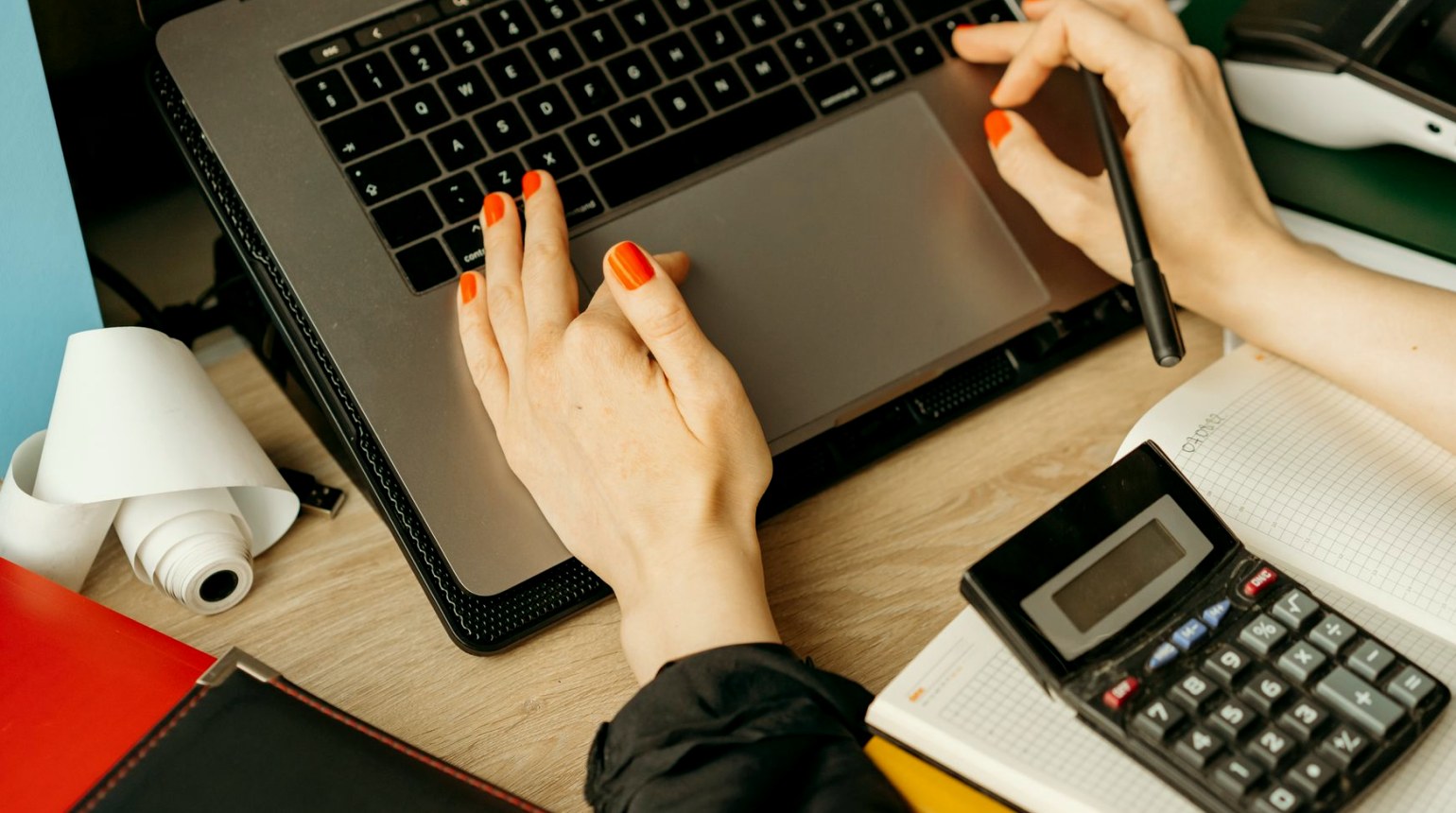 The Tools We Use to Teach Computer Basics From a Blank Desktop