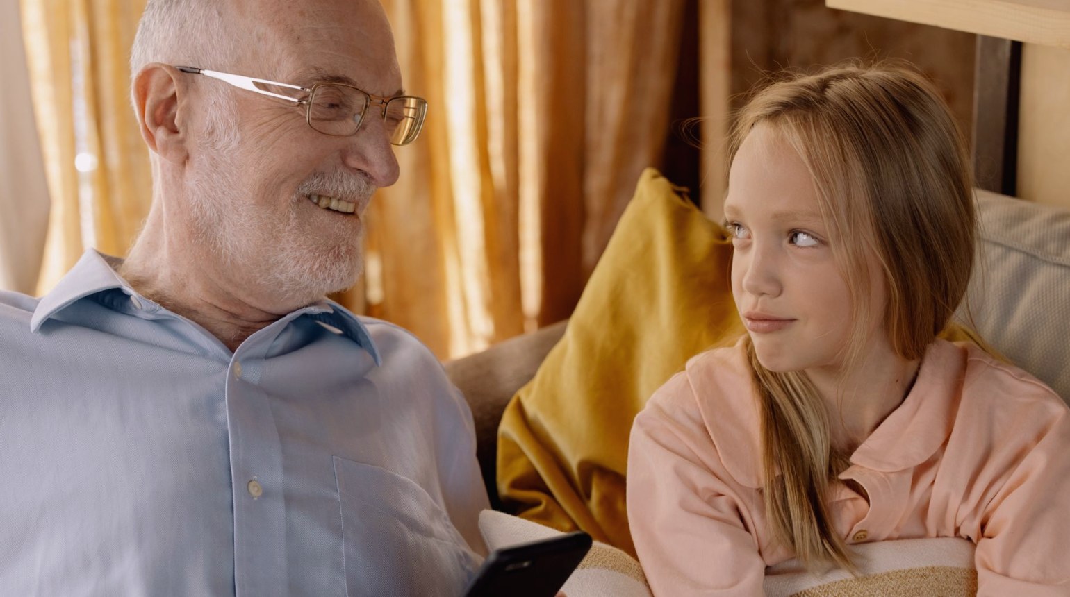 Gordon's First Photo Call: A Smartphones Made Simple Story